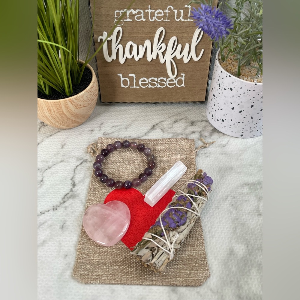 Perfect Gift 🤍💗